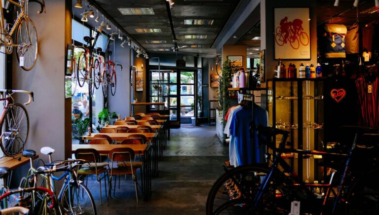 Storefront Signs: Design, Ideas & Tips to Elevate Your Brand